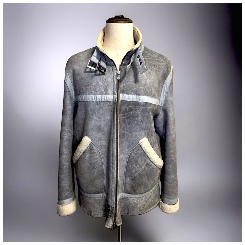Versace Jeans Couture Distressed Shearling Jacket – Gray | Vintage Luxury - Picture 14 of 16